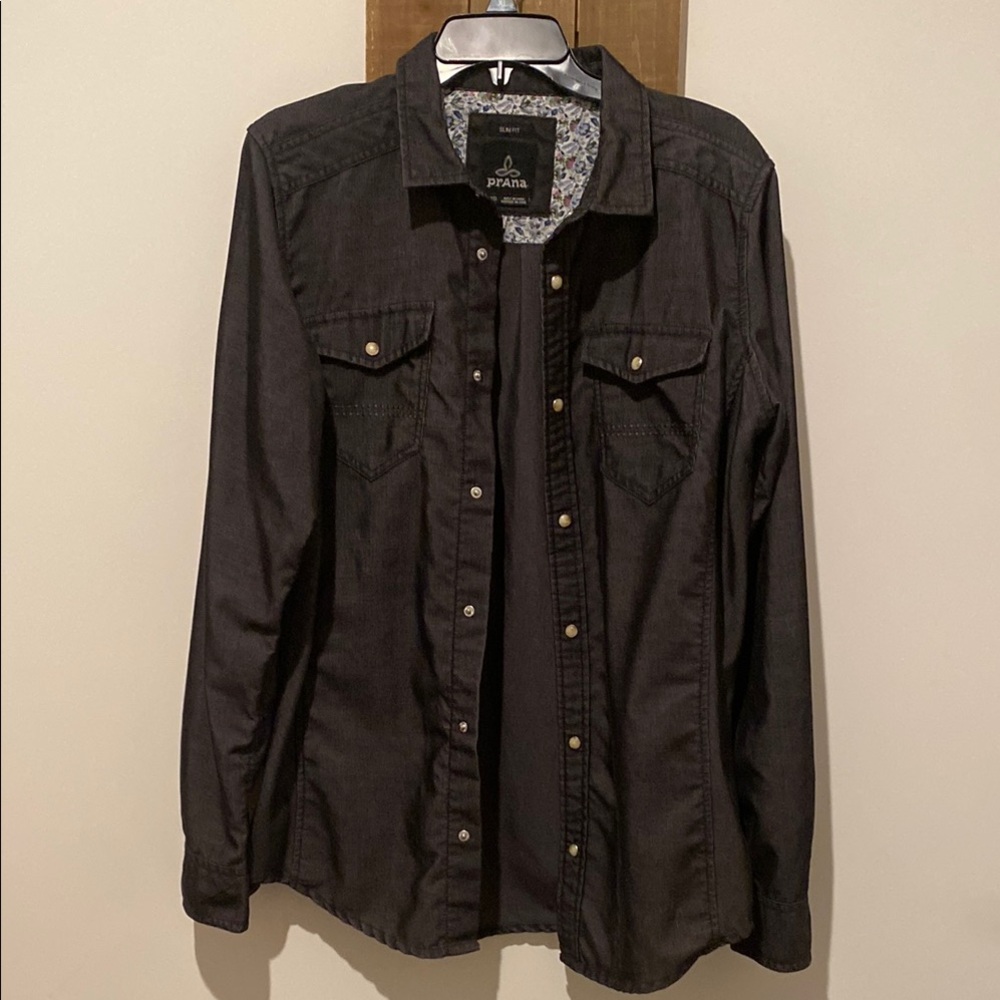 Prana Black Casual Button Down Shirt with Classic Design